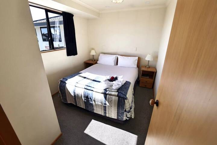 Room 43 of 70