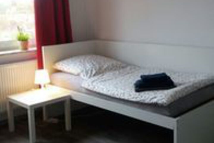 Room 68 of 116
