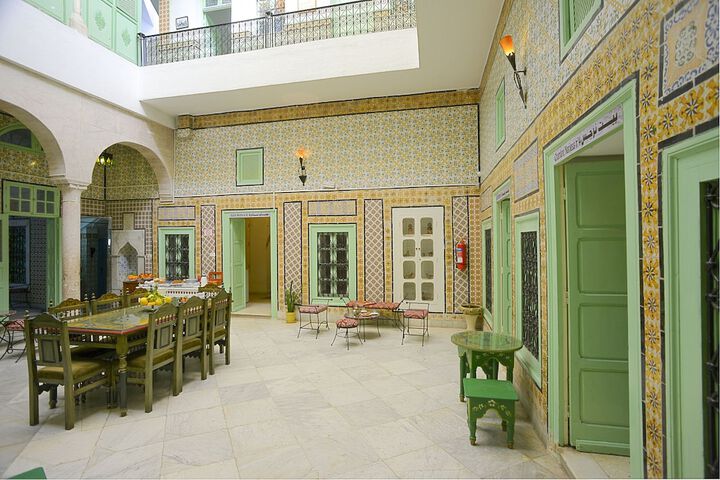 Guest Lobby