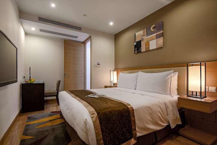 Room 26 of 47