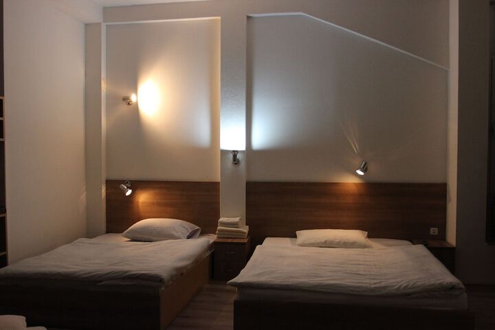 Room 19 of 58