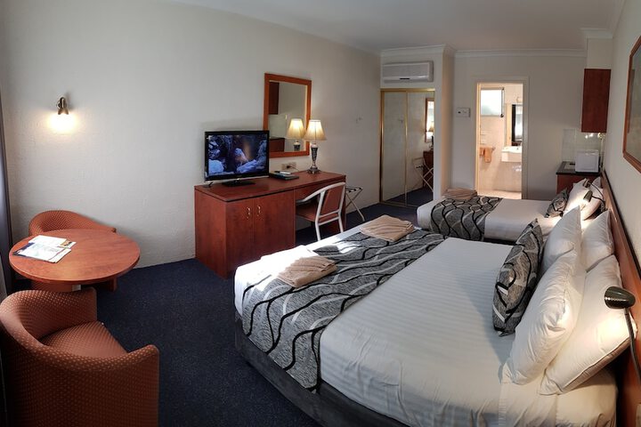 Room 5 of 21