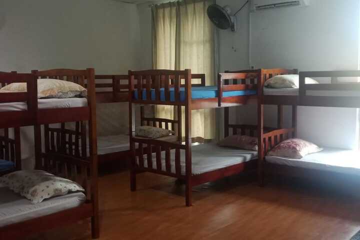 Room 5 of 23