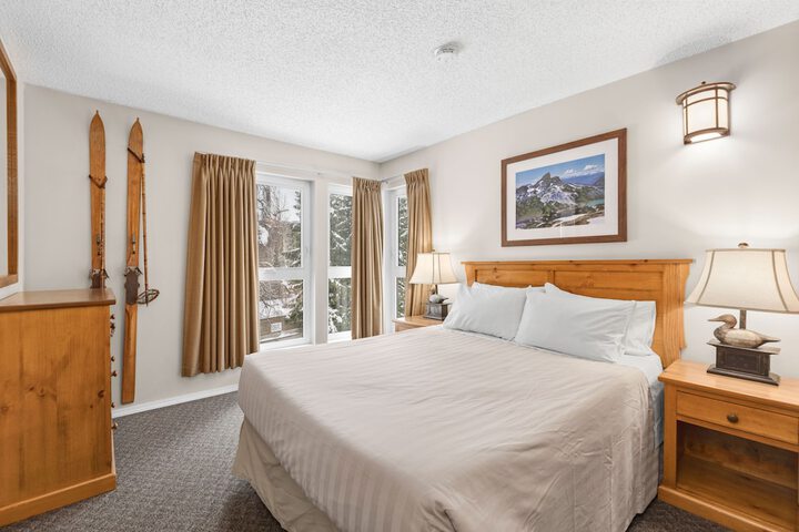 Room 10 of 26