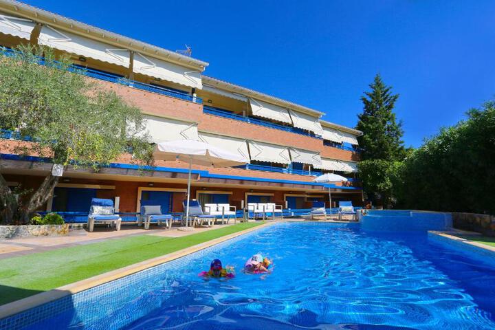 Philoxenia Village Hotel-Studios
