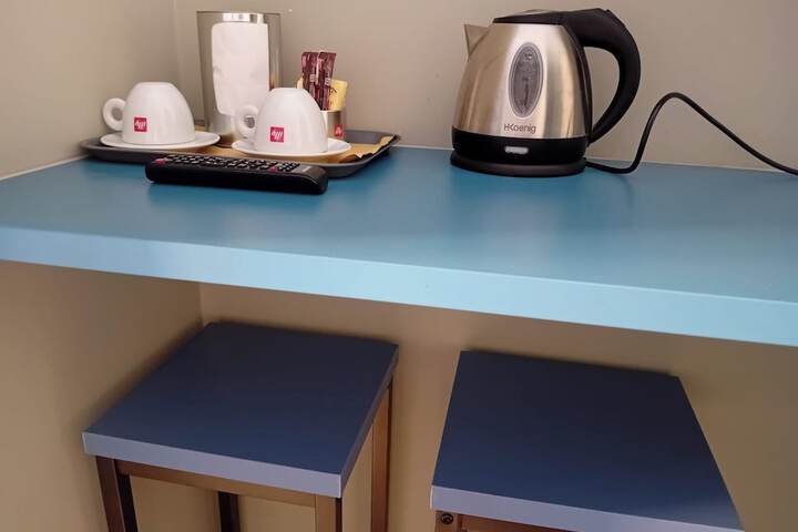 Breakfast/Coffee Service 31 of 66