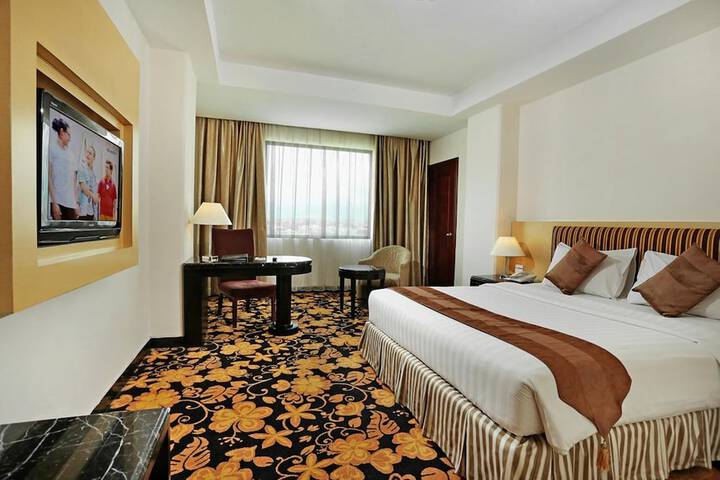 Room 14 of 47