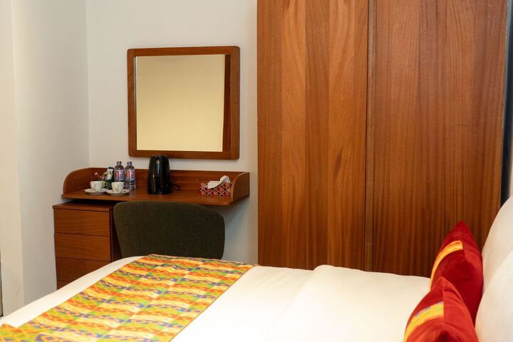 Room 17 of 45