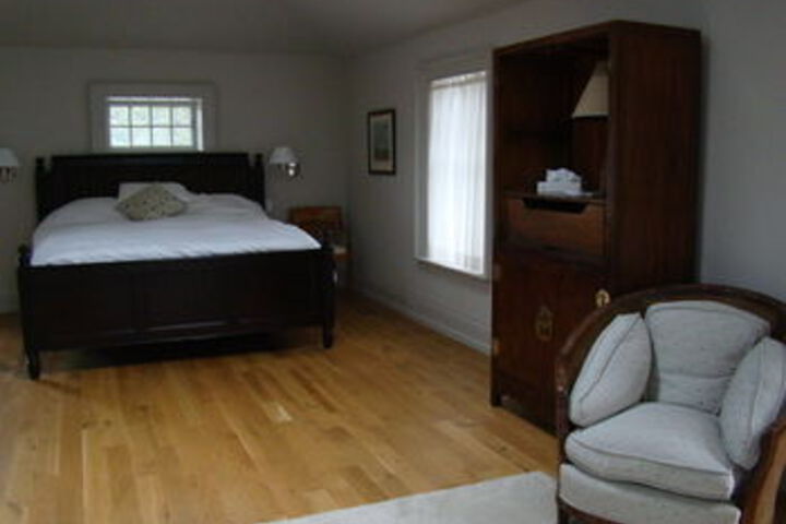 Room 51 of 57