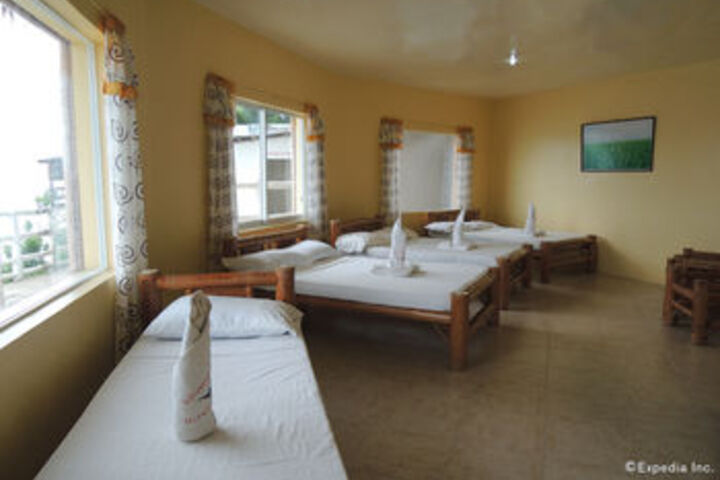 Room 14 of 39