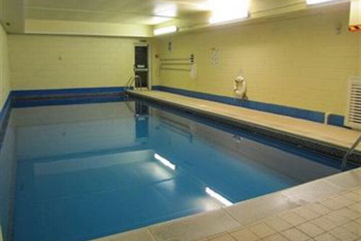 Pool 20 of 25