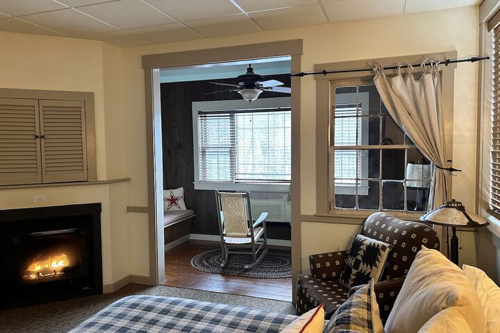 Room 47 of 259