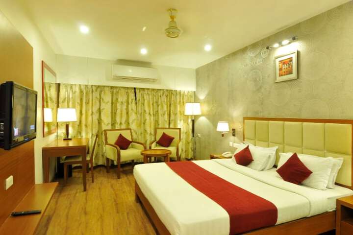 Room 3 of 20