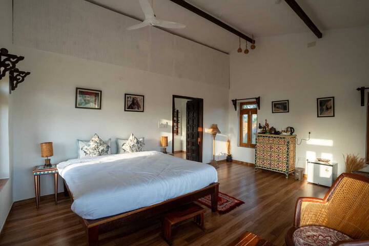 Room 10 of 45