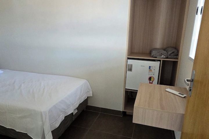 Room 57 of 91