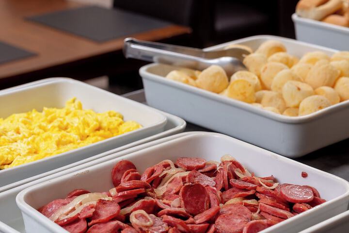 Breakfast/Coffee Service 141 of 231