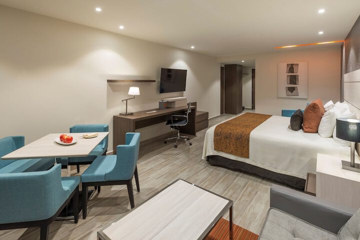 Room 15 of 65