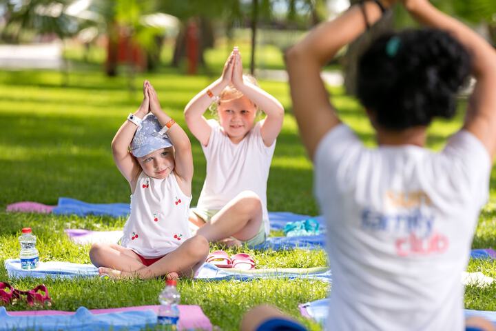 Childrens Activities 177 of 341