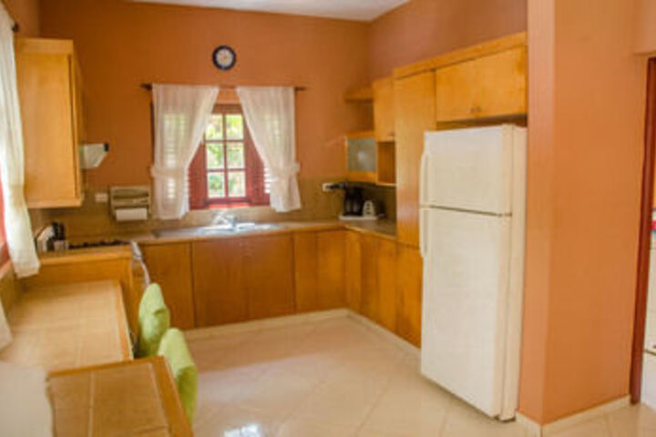 Room 10 of 17