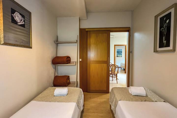 Room 13 of 84