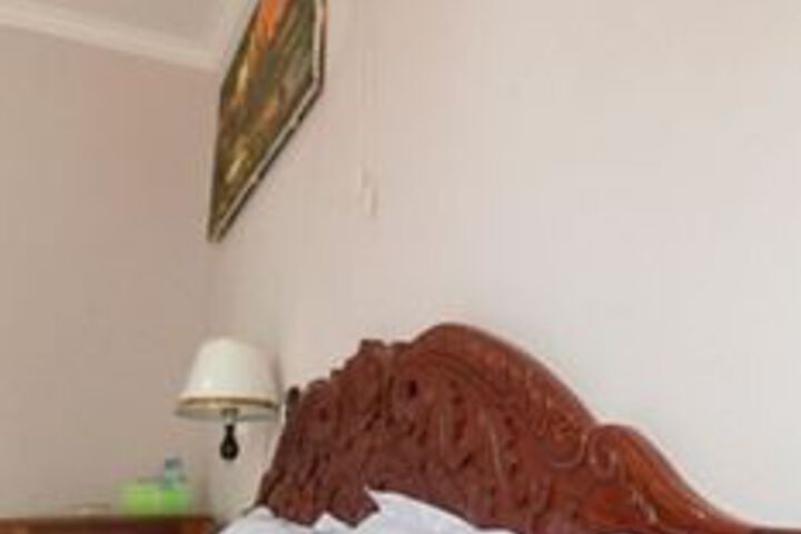 Room 19 of 66