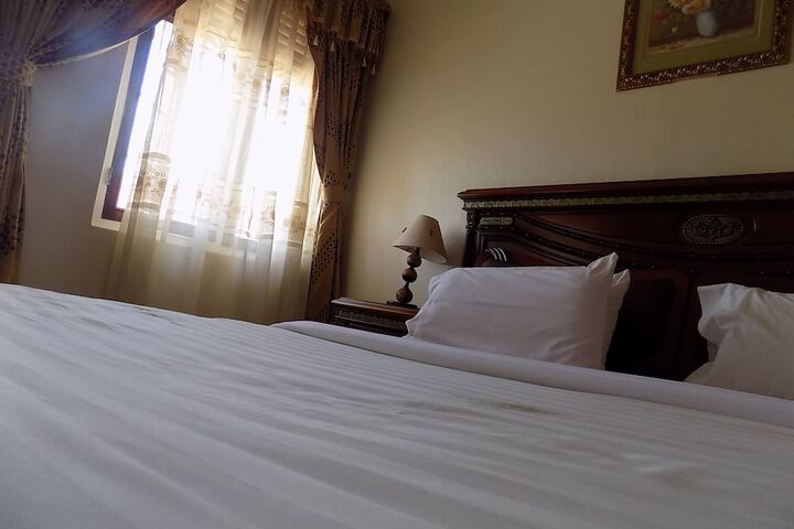 Room 10 of 55