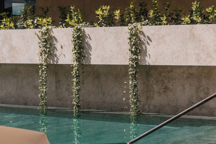 Pool 82 of 144