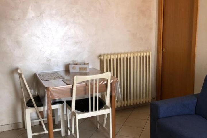 Room 14 of 21