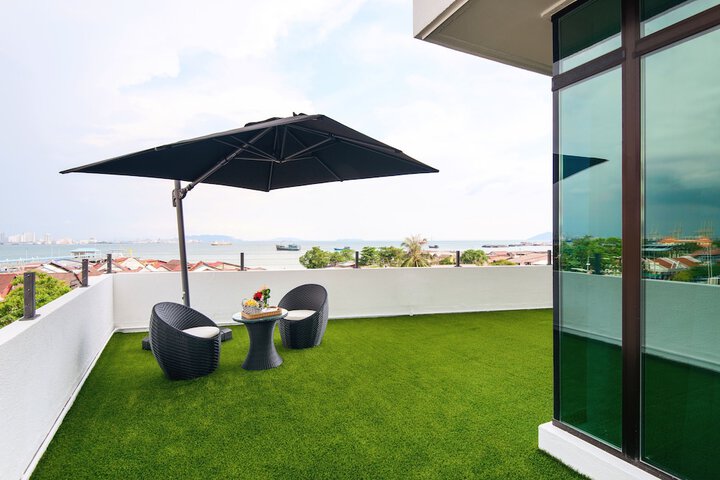 Terrace/Patio 46 of 56