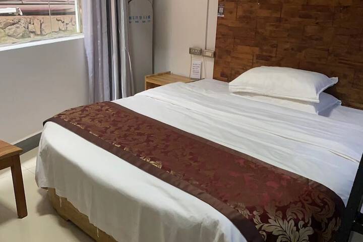 Room 13 of 55