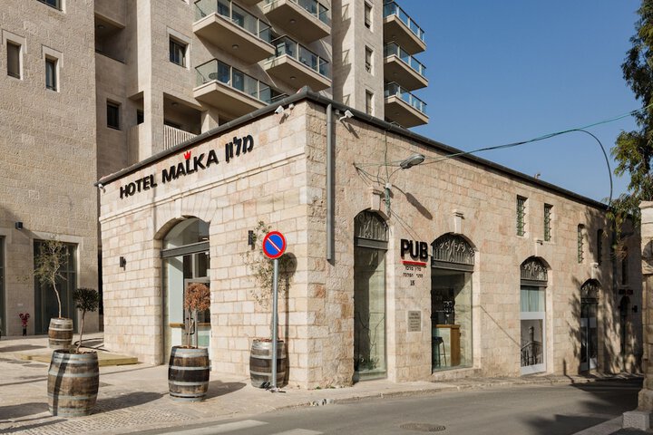 Hotel 60 of 64
