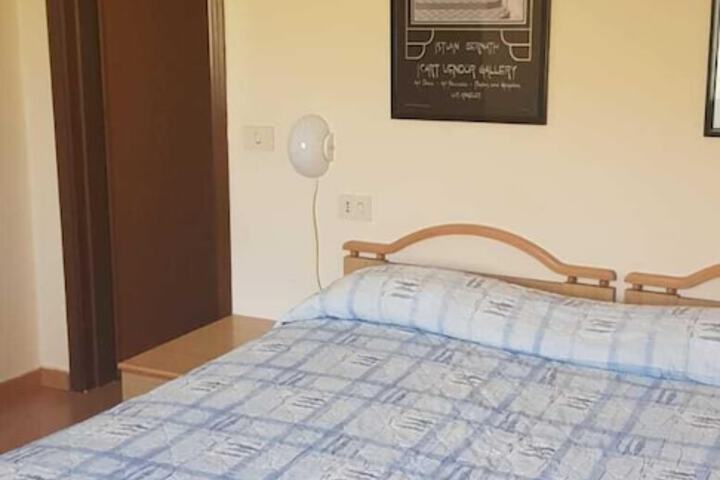 Room 16 of 23
