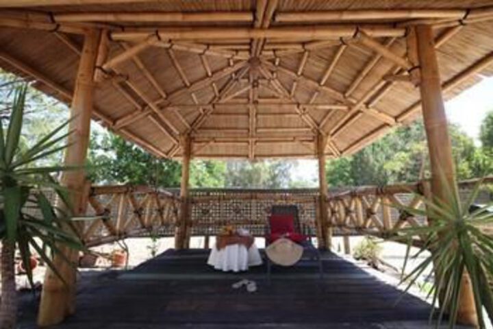 Hotel Exterior 12 of 34