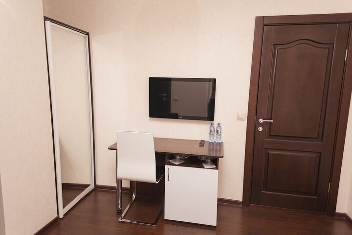 Room 49 of 67