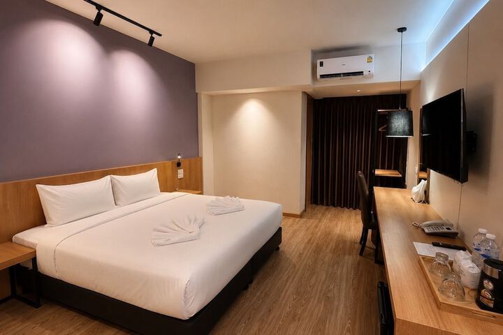 Room 12 of 29