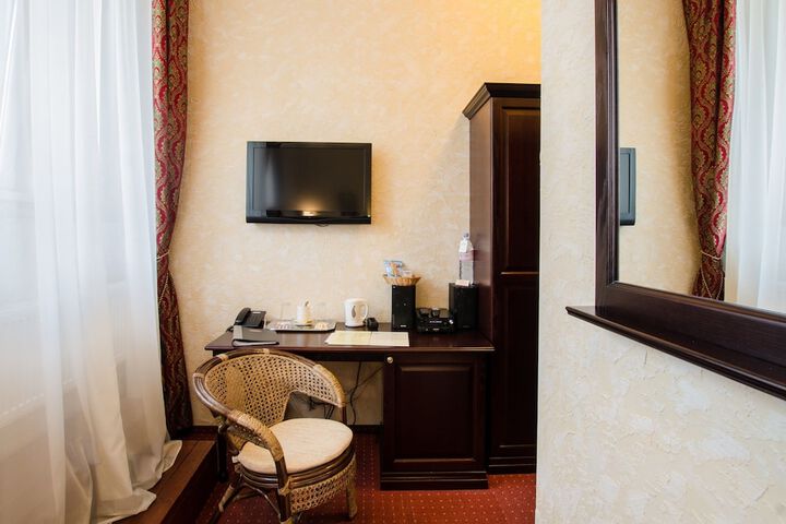 Room 41 of 84