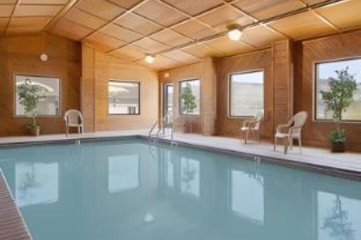 Swimming pool at Comfort Inn & Suites Summerset - North Rapid City