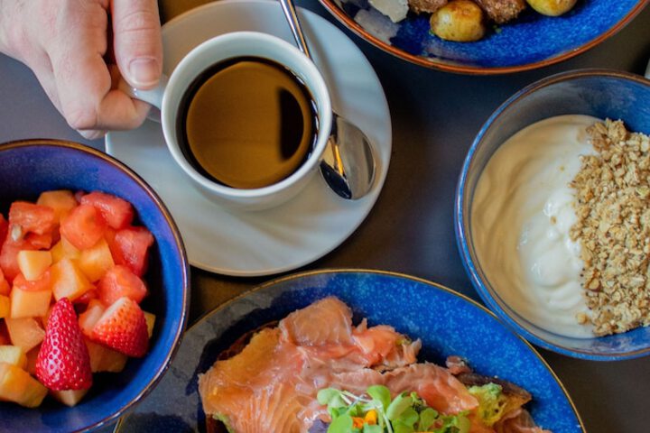 Breakfast/Coffee Service 64 of 105