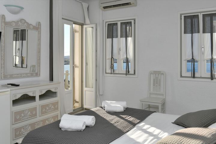 Room 9 of 53