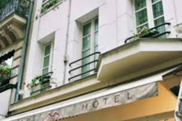 Hotel 3 of 4