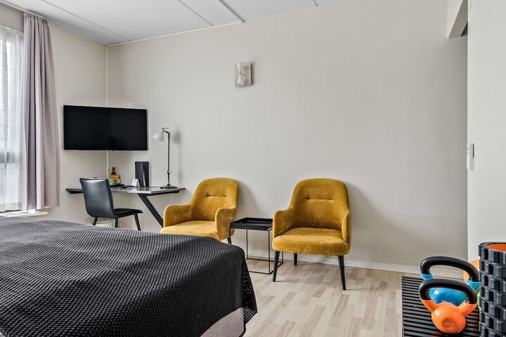 Room 21 of 125