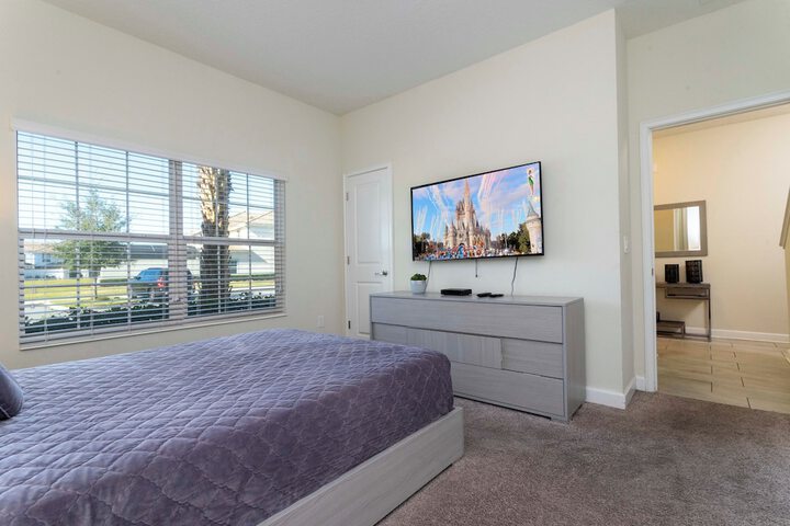 Room 12 of 67