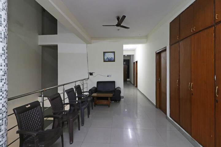 Room 19 of 31
