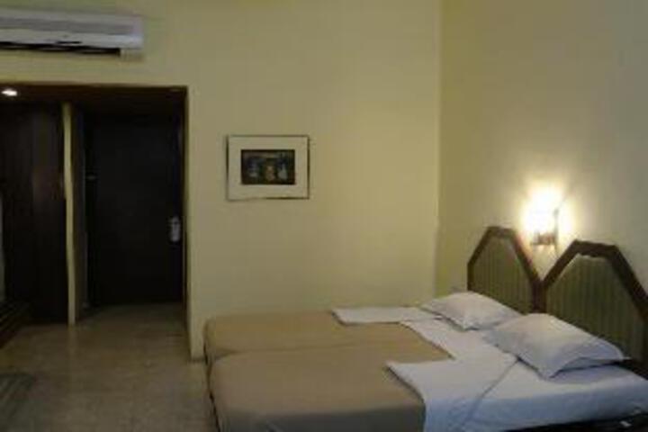Suite Room