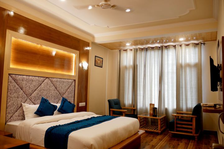 Room 21 of 48