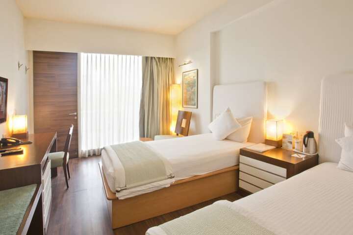 Room 8 of 44