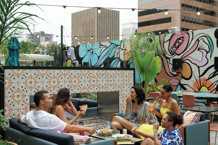 Poolside bar