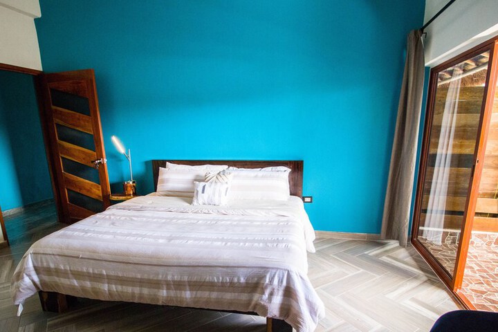 Room 20 of 36