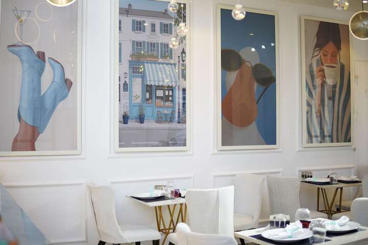 Dining 21 of 26