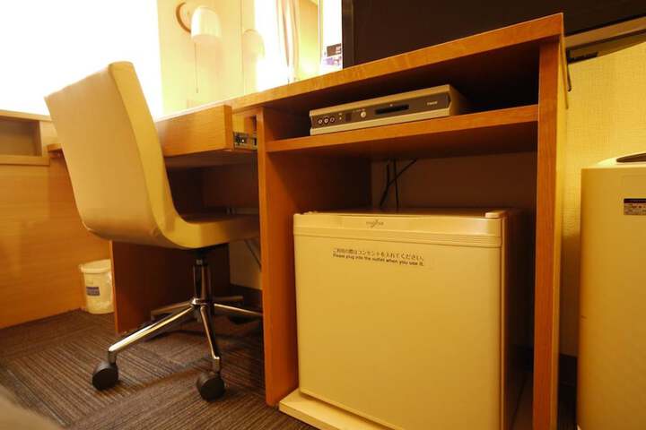 Room 13 of 29